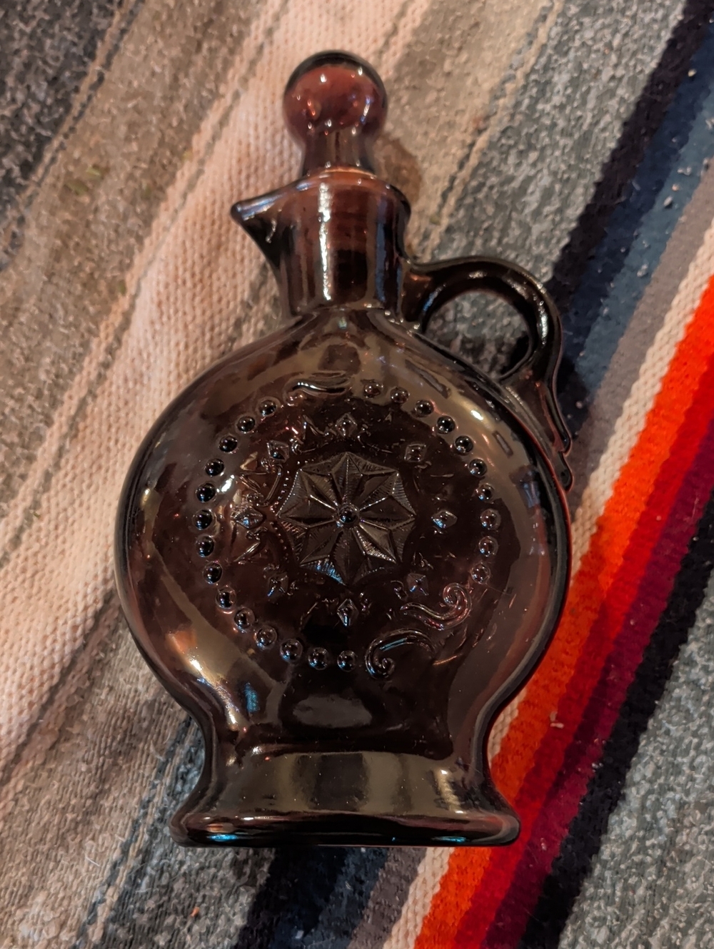 Decorative Embossed Glass Flask - Black